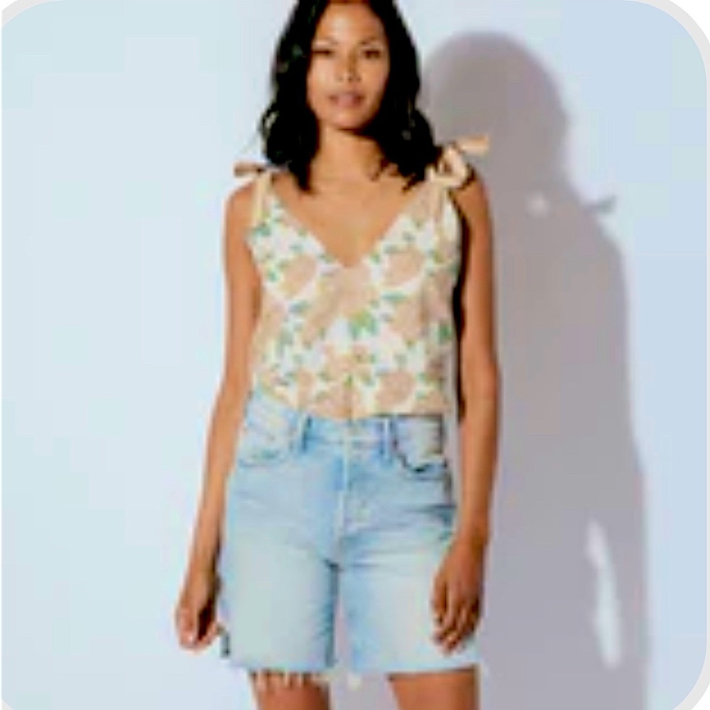 Beautiful CLEOBELLA tank, Nina Blouse, with tropical print